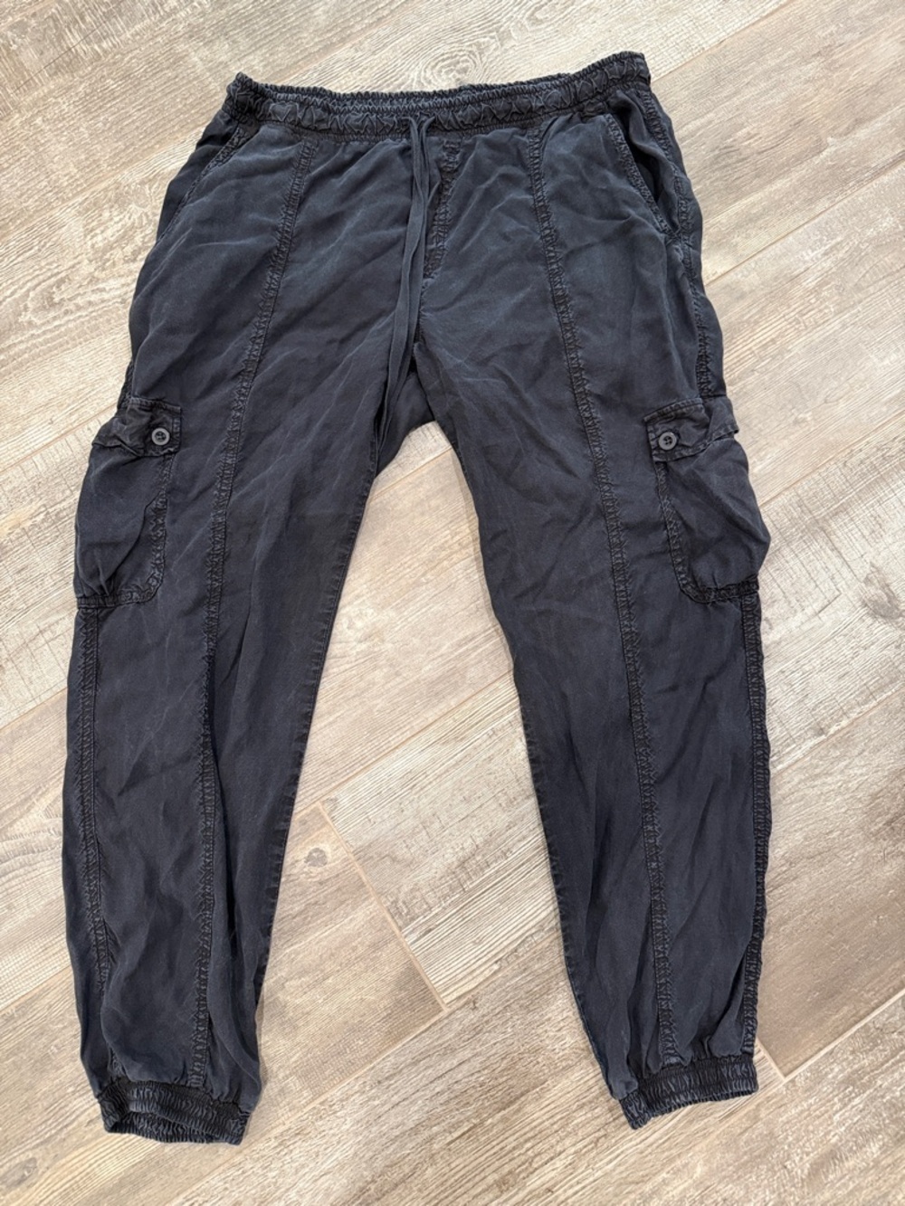 Bella Dahl Black Cargo Jogger Pants - Size Large
